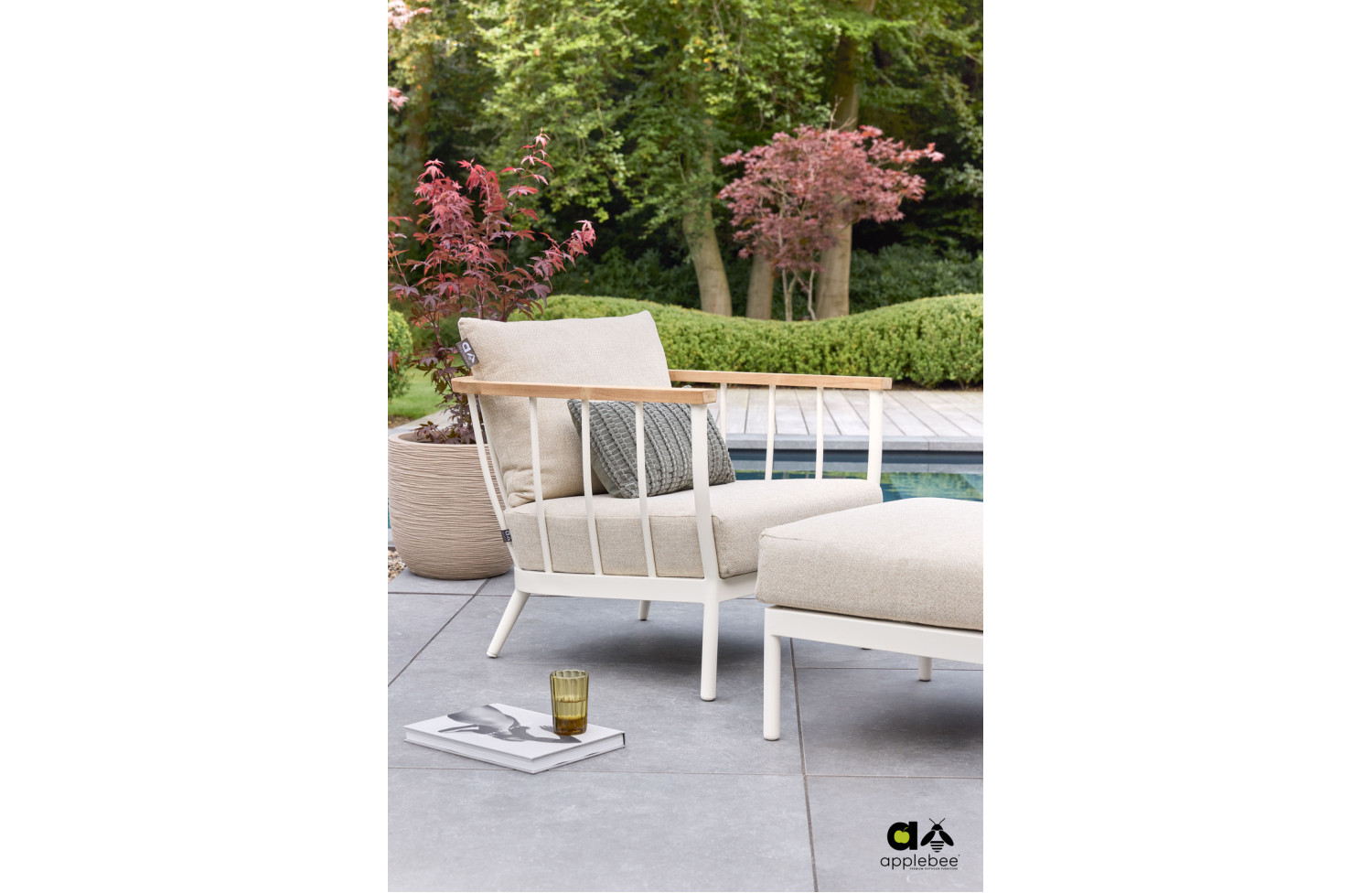 Ottoman (with cushions) APPLE BEE CONDOR OYSTER 72000412/TAUPE