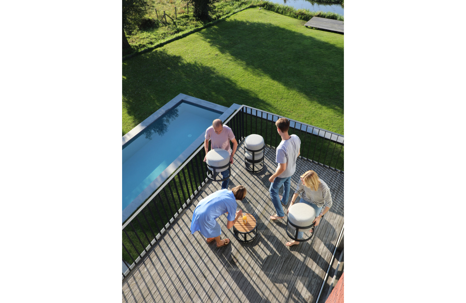 4-footrest set (with cushions) + table LAGOM TOTEM-5 Lm 15B / DARK TAUPE