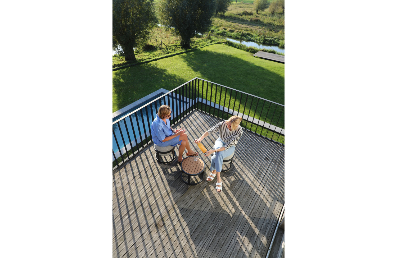 2-footrest set (with cushions) + table LAGOM TOTEM-3 Lm 14T / TAUPE